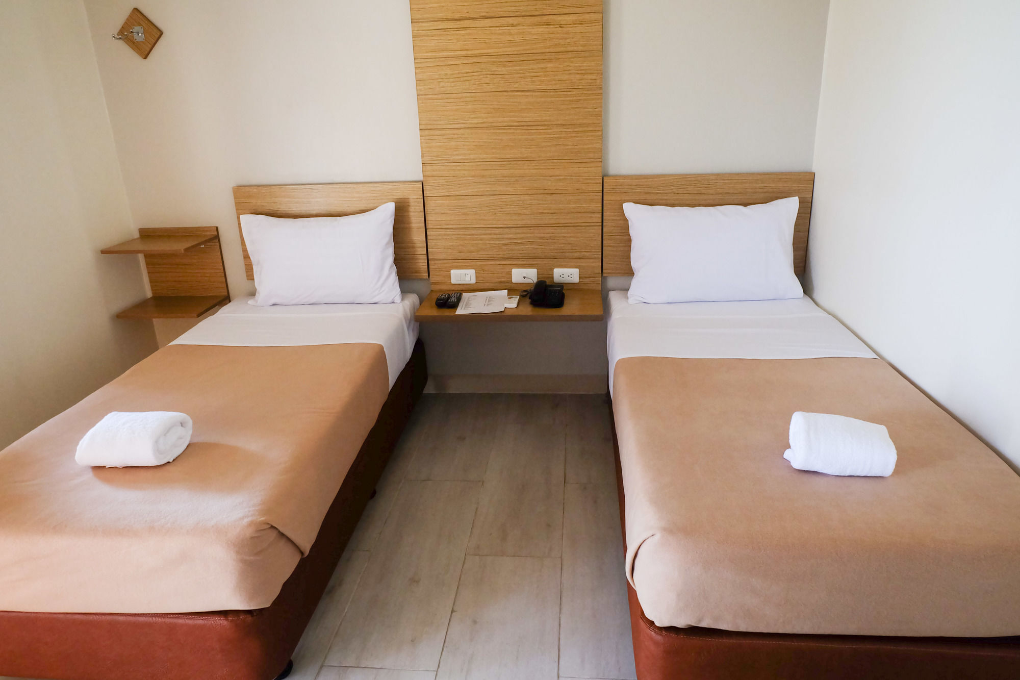 Chambre Mactan Hotel Мактан Екстер'єр фото